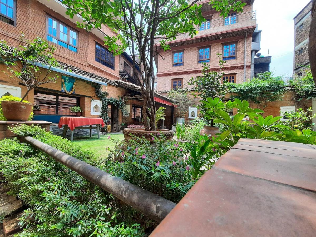 Pradhan House - Home Stay With Garden Bhatgoan Exterior foto
