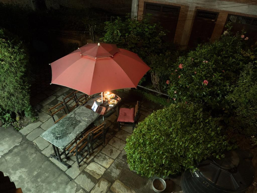 Pradhan House - Home Stay With Garden Bhatgoan Exterior foto
