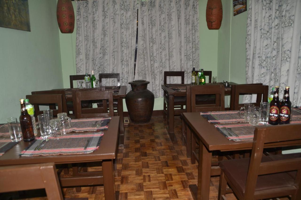 Pradhan House - Home Stay With Garden Bhatgoan Exterior foto