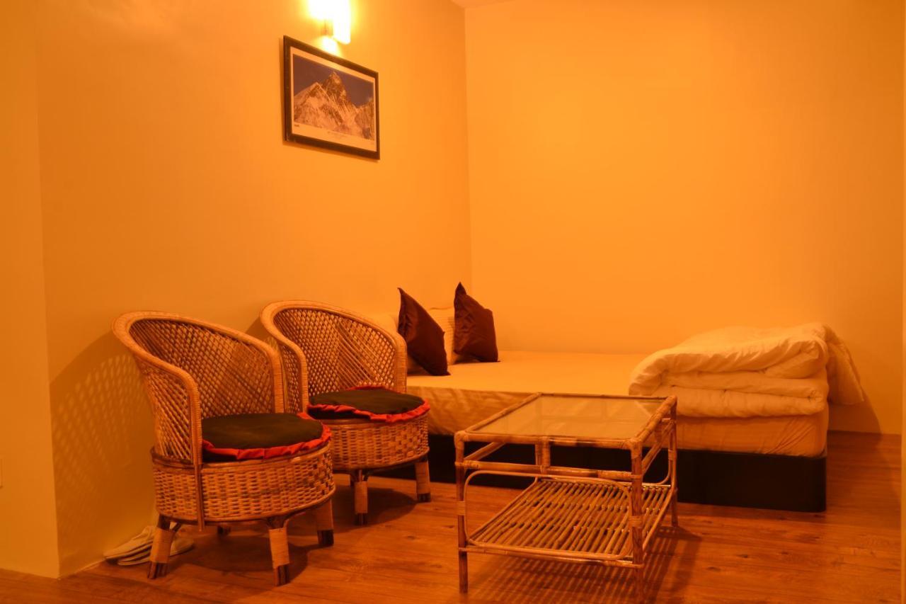 Pradhan House - Home Stay With Garden Bhatgoan Exterior foto
