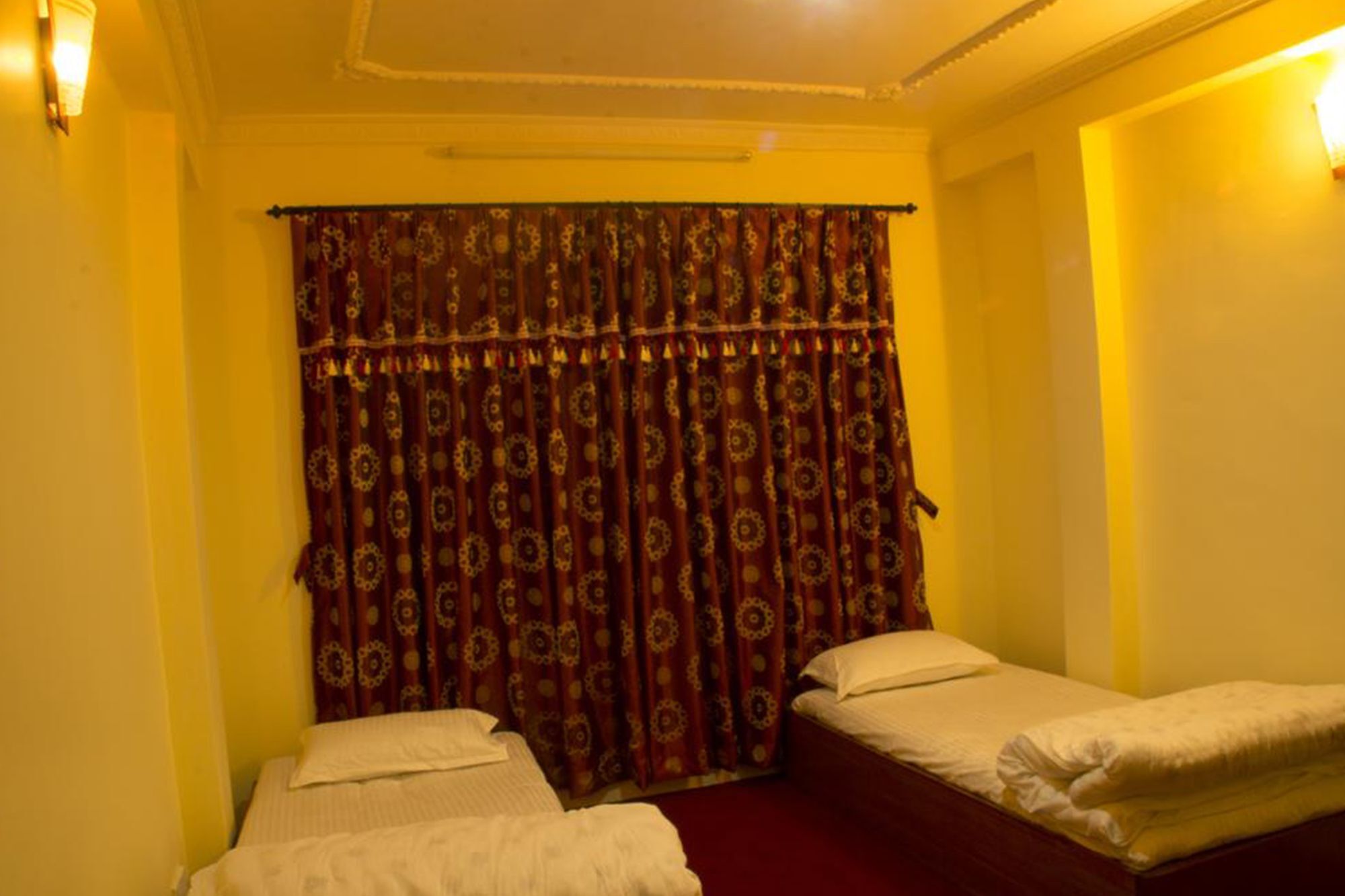 Pradhan House - Home Stay With Garden Bhatgoan Exterior foto